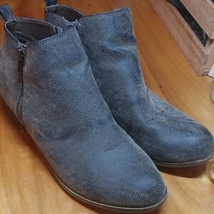 Dunes ankle boots size 9.5